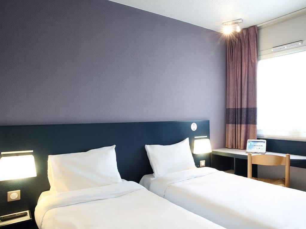 B&B Hotel Йер Экстерьер фото