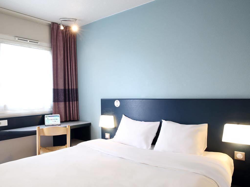 B&B Hotel Йер Экстерьер фото